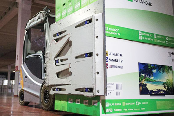 Cascade Carton Clamp forklift attachment